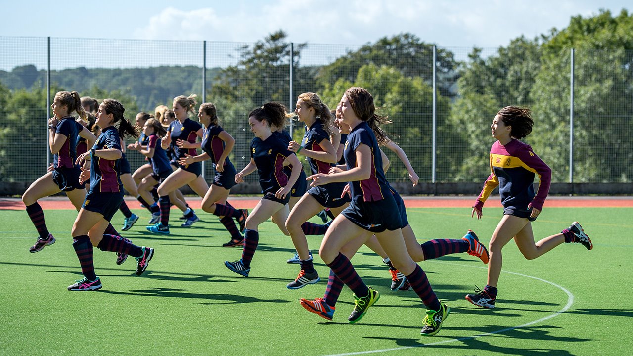 Brighton-College-Hockey-Warm-Up.jpg